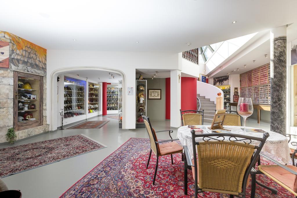 Hotel Burgfrieden กายส์ ภายนอก รูปภาพ