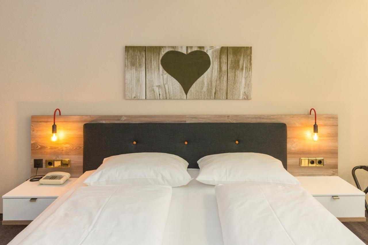 Hotel Burgfrieden กายส์ ภายนอก รูปภาพ